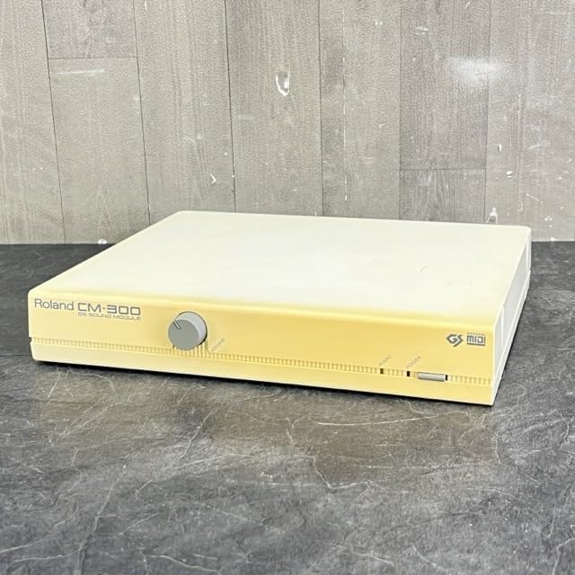 Roland CM-300　GS SOUND MODULE　シンセサイザー　音源 Roland CM-300 GS SOUND MODULE 音源モジュール オーディオ機器